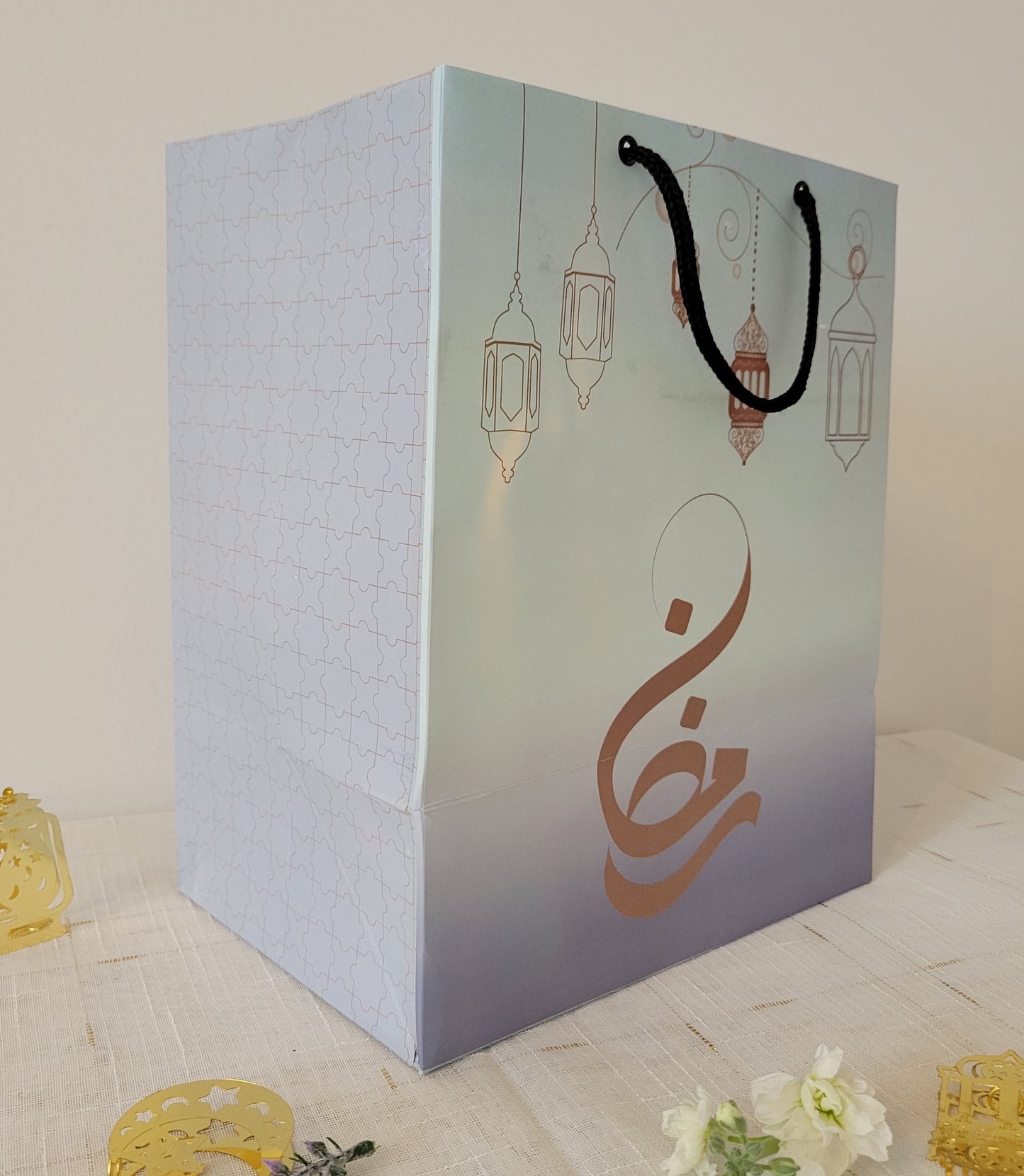 🌙 Limited Edition Ramadan Bundle – Set of 1 Box and 1 Bag (2 Designs available)